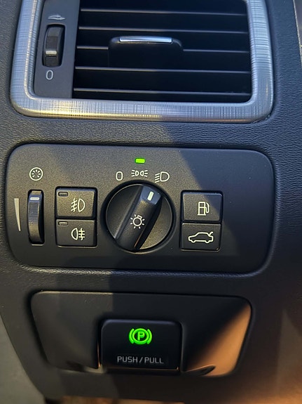 Volvo V70 16 of 25