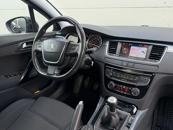 Peugeot 508 24 of 30