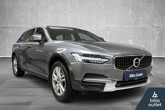 Volvo V90 Cross Country 3 of 18