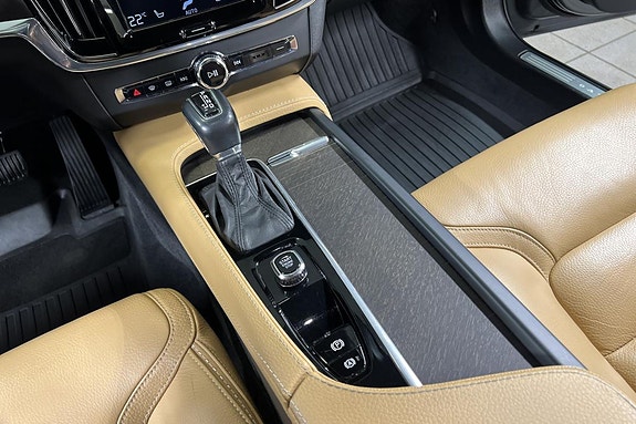 Volvo V90 Cross Country 11 of 18
