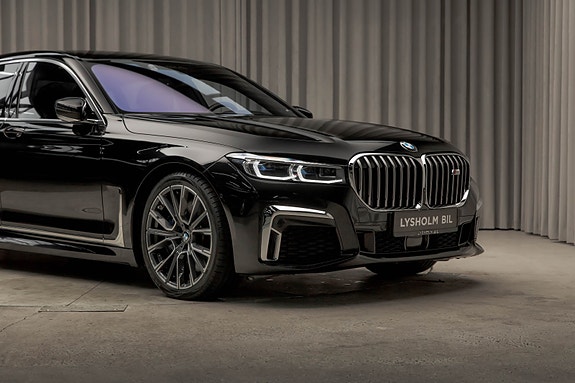 BMW 745Le 3 of 30