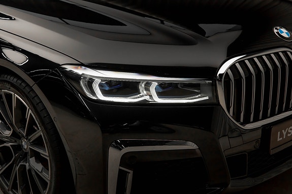 BMW 745Le 4 of 30