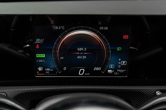 Mercedes-Benz CLA250+ 21 of 28