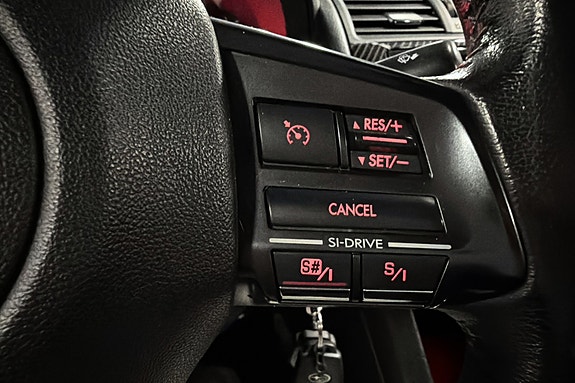 Subaru Impreza 21 of 29