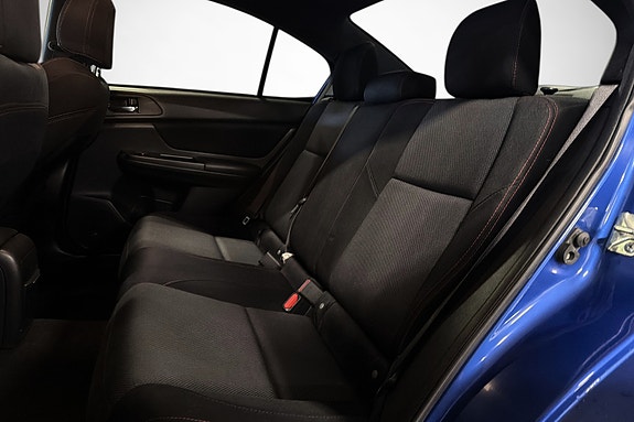Subaru Impreza 17 of 29