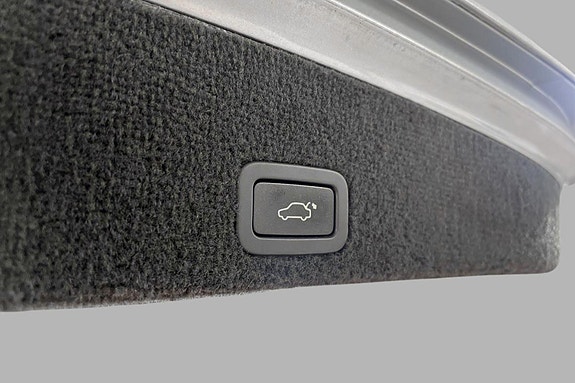Volvo XC60 22 of 30