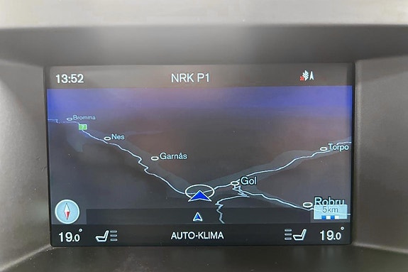 Volvo XC60 18 of 30