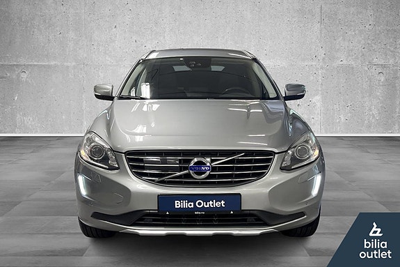 Volvo XC60 3 of 30