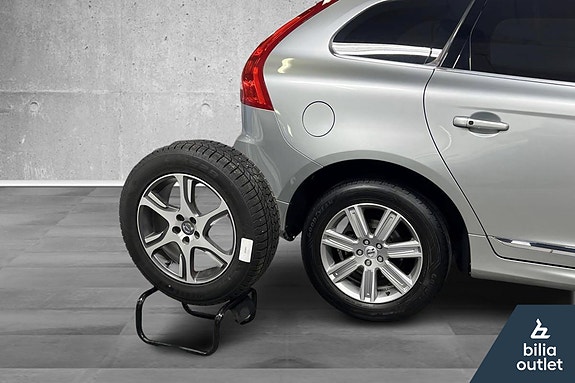 Volvo XC60 23 of 30