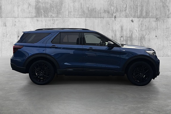 Ford Explorer 7 of 19