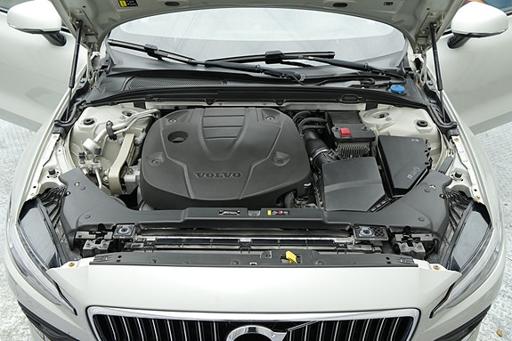 Volvo V60 6 of 30