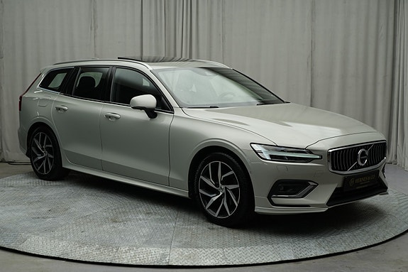 Volvo V60 4 of 30