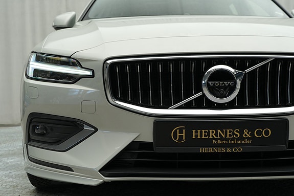 Volvo V60 7 of 30