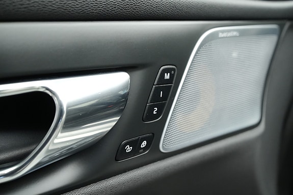 Volvo V60 27 of 30