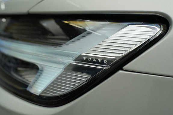 Volvo V60 10 of 30