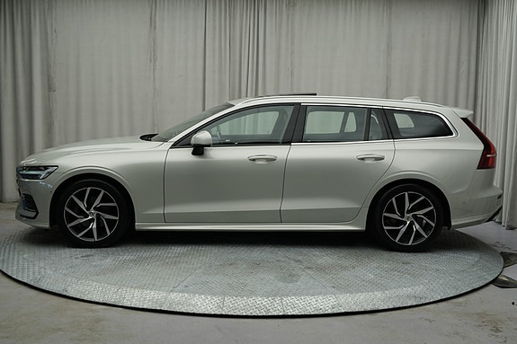 Volvo V60 12 of 30