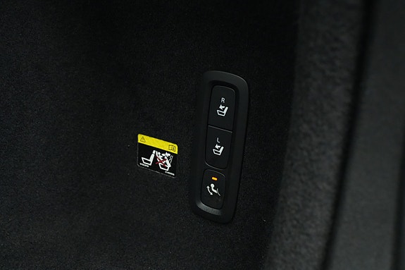 Volvo V60 20 of 30