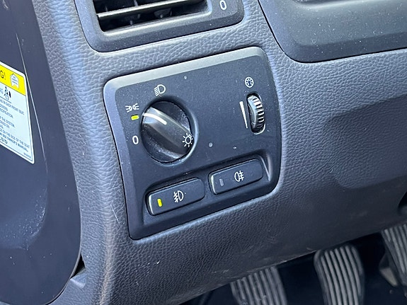 Volvo V70 18 of 23