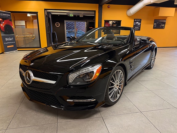 Mercedes-Benz SL550 4 of 27