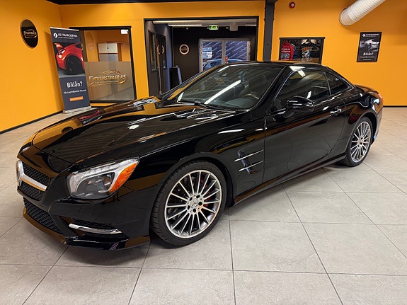 Mercedes-Benz SL550 2 of 27