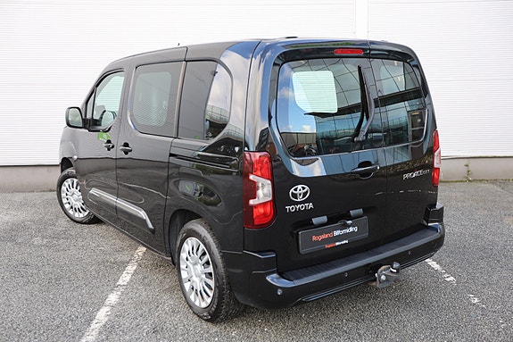 Toyota Proace City 4 of 30