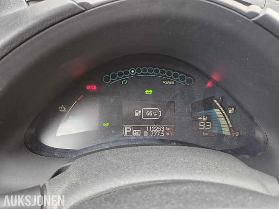 Nissan Leaf 9 of 23