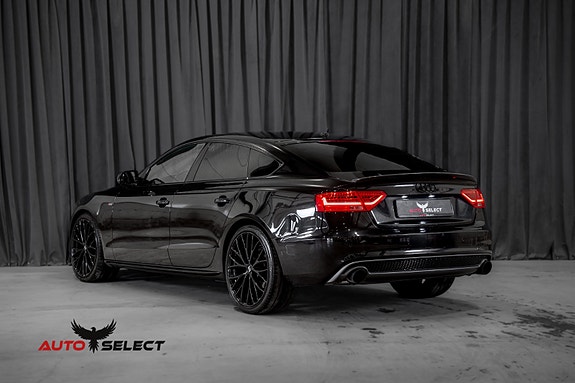 Audi A5 9 of 30