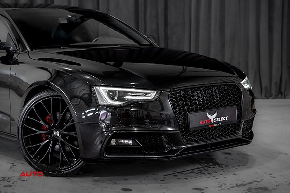 Audi A5 2 of 30