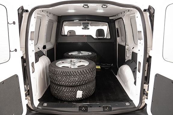 Volkswagen Caddy 17 of 21