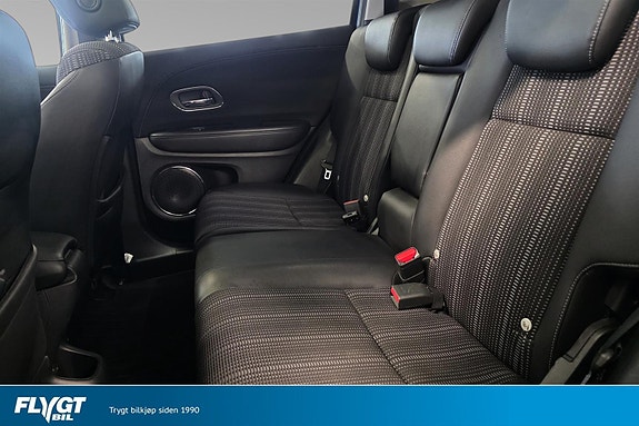 Honda HR-V 24 of 27
