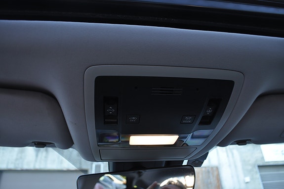 Lexus RX450h 27 of 30