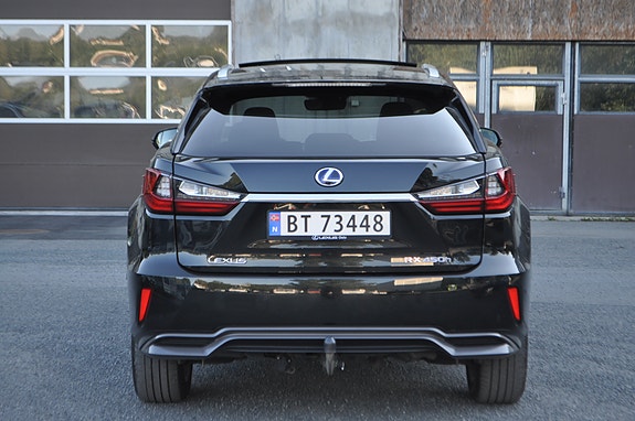 Lexus RX450h 8 of 30