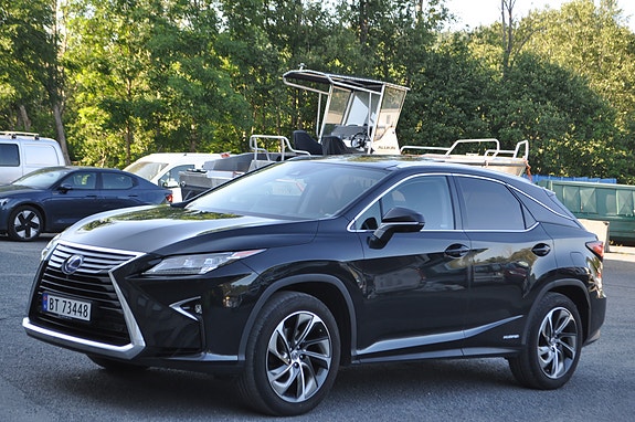 Lexus RX450h 12 of 30