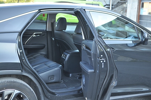 Lexus RX450h 21 of 30