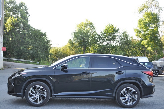 Lexus RX450h 11 of 30