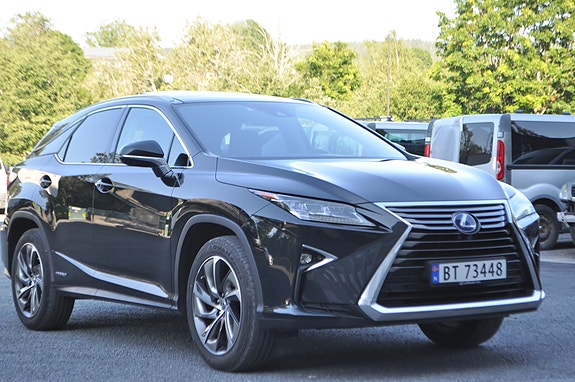 Lexus RX450h 3 of 30