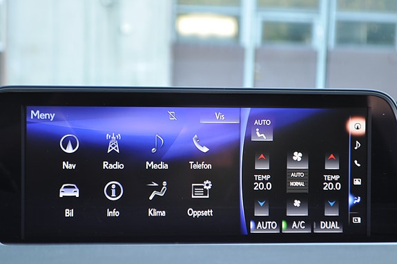 Lexus RX450h 30 of 30