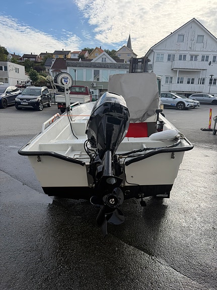 Øien 16 med Suzuki DF30ATL + henger 13 of 18