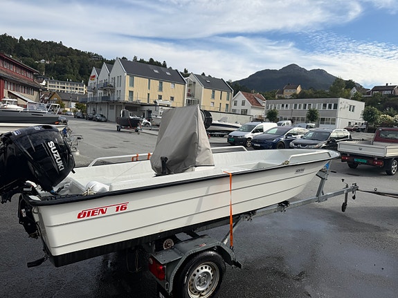 Øien 16 med Suzuki DF30ATL + henger 2 of 18