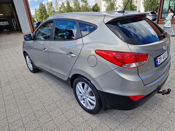 Hyundai ix35 7 of 16