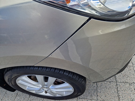 Hyundai ix35 8 of 16