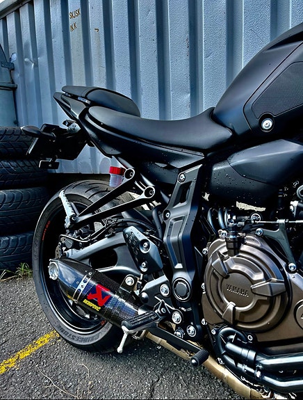 Yamaha MT-07 2 of 5