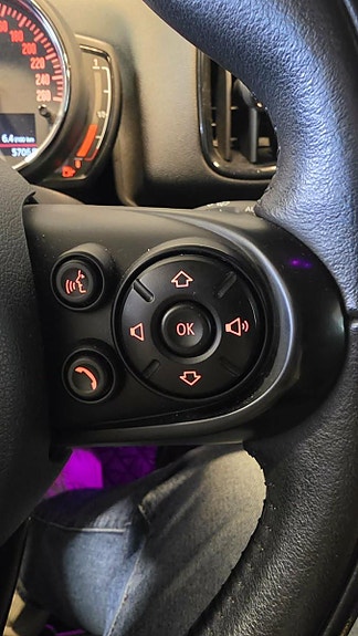 MINI Countryman Cooper SE 19 of 30