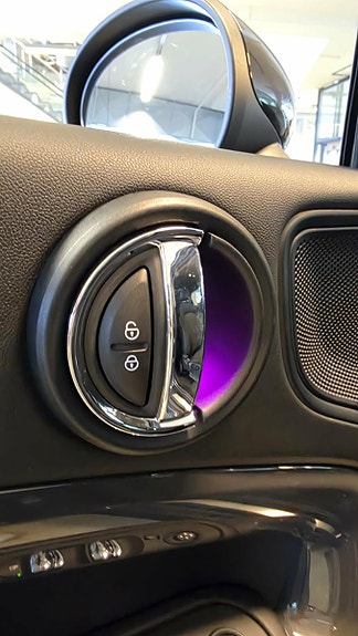 MINI Countryman Cooper SE 14 of 30