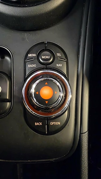 MINI Countryman Cooper SE 21 of 30