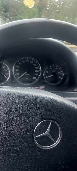 Mercedes-Benz ML270 10 of 10