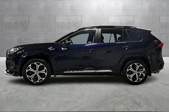 Toyota RAV4 2 of 30