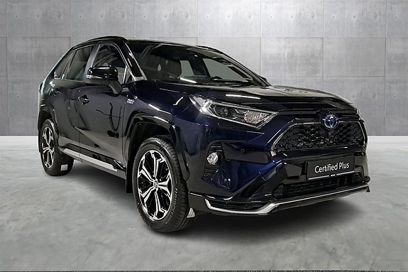 Toyota RAV4 7 of 30