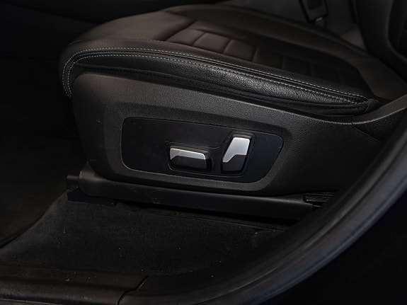 BMW iX3 25 of 30
