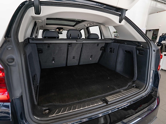BMW iX3 17 of 30